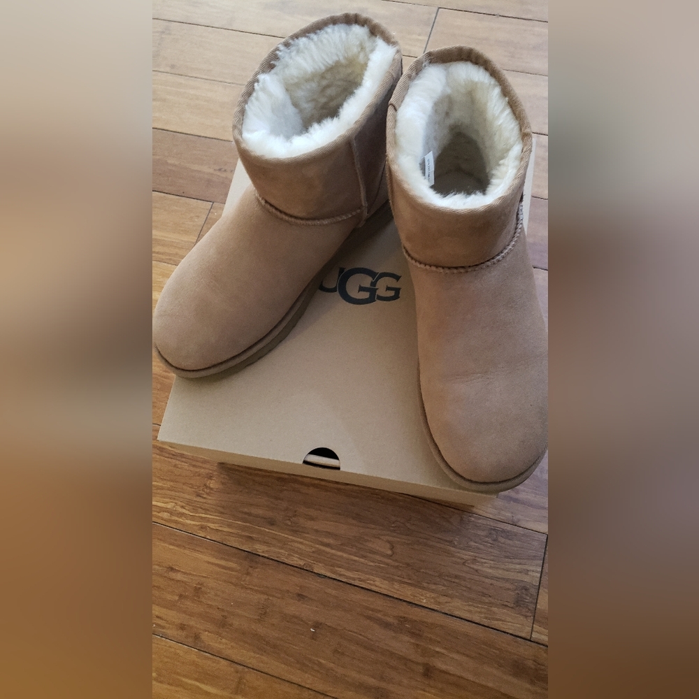 UGG mini (size 9) worn four times